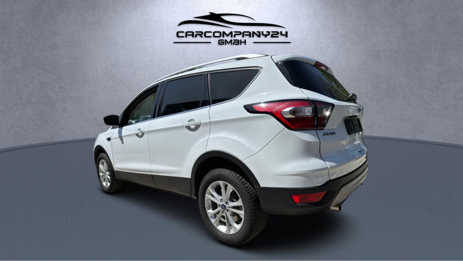 Ford Kuga Titanium 2.0 4x4 Aut,Navi,RFK,Leder,1.HAND