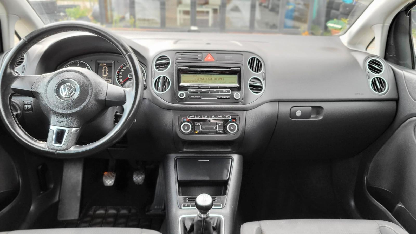 Volkswagen Golf Plus VI Team