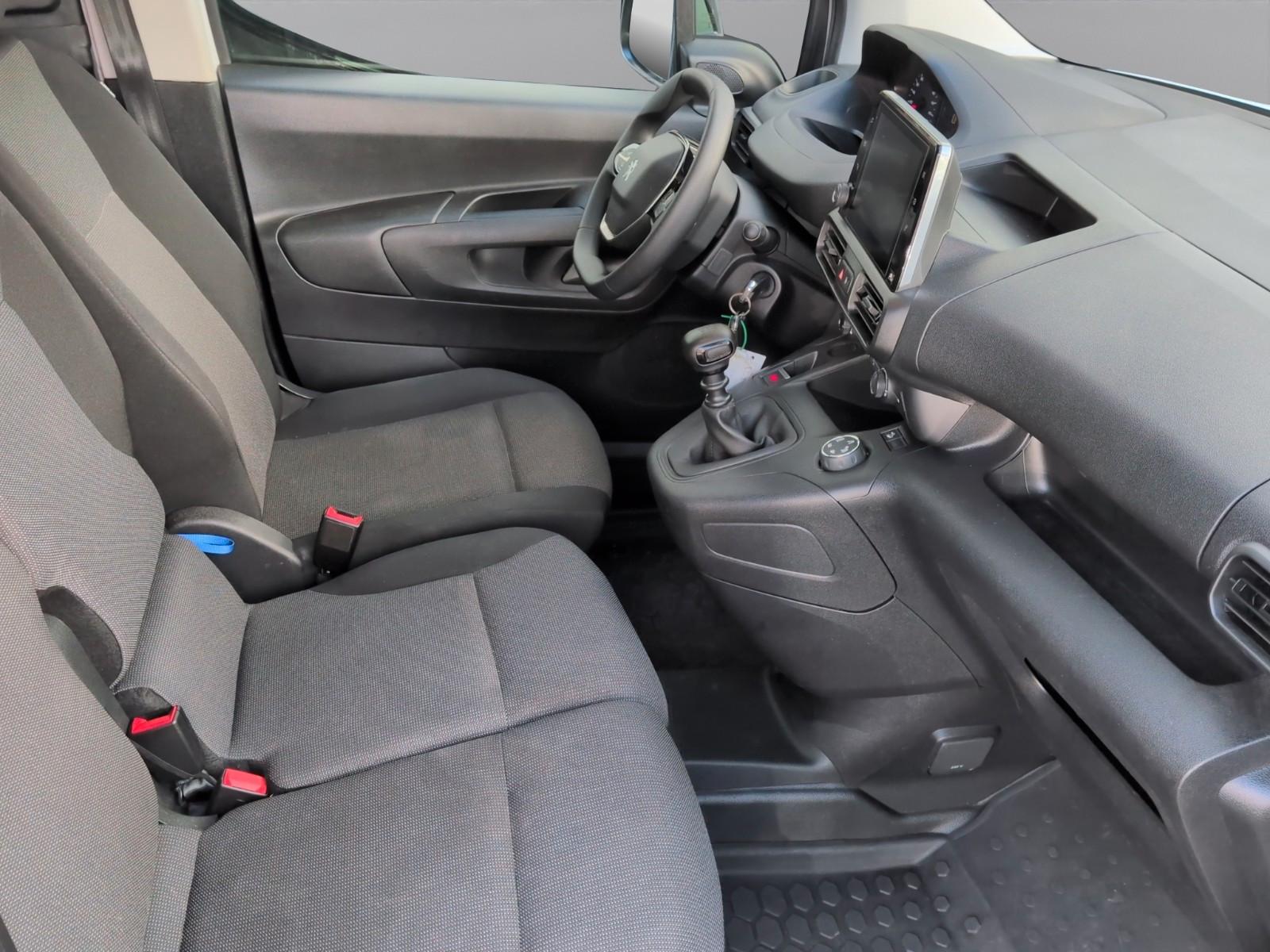 Peugeot Partner L1 1.5 HDI*AHK*NAVI*Kamera*Tempomat*220V