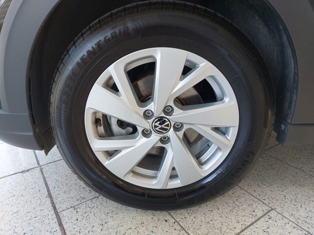 Fahrzeugabbildung Volkswagen Taigo 1.0 TSI Life Anschlußgarantie LED