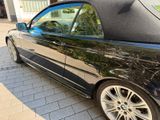 BMW 325i -Cabriolet -Topzustand- 49.805 KM           - BMW 3er Reihe aus 2005