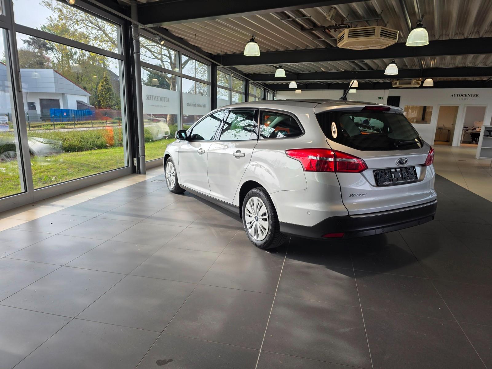 Ford Focus Turnier Trend