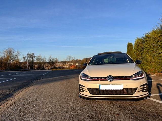 Volkswagen Golf 2.0 TSI OPF DSG GTI Performance GTI Per...