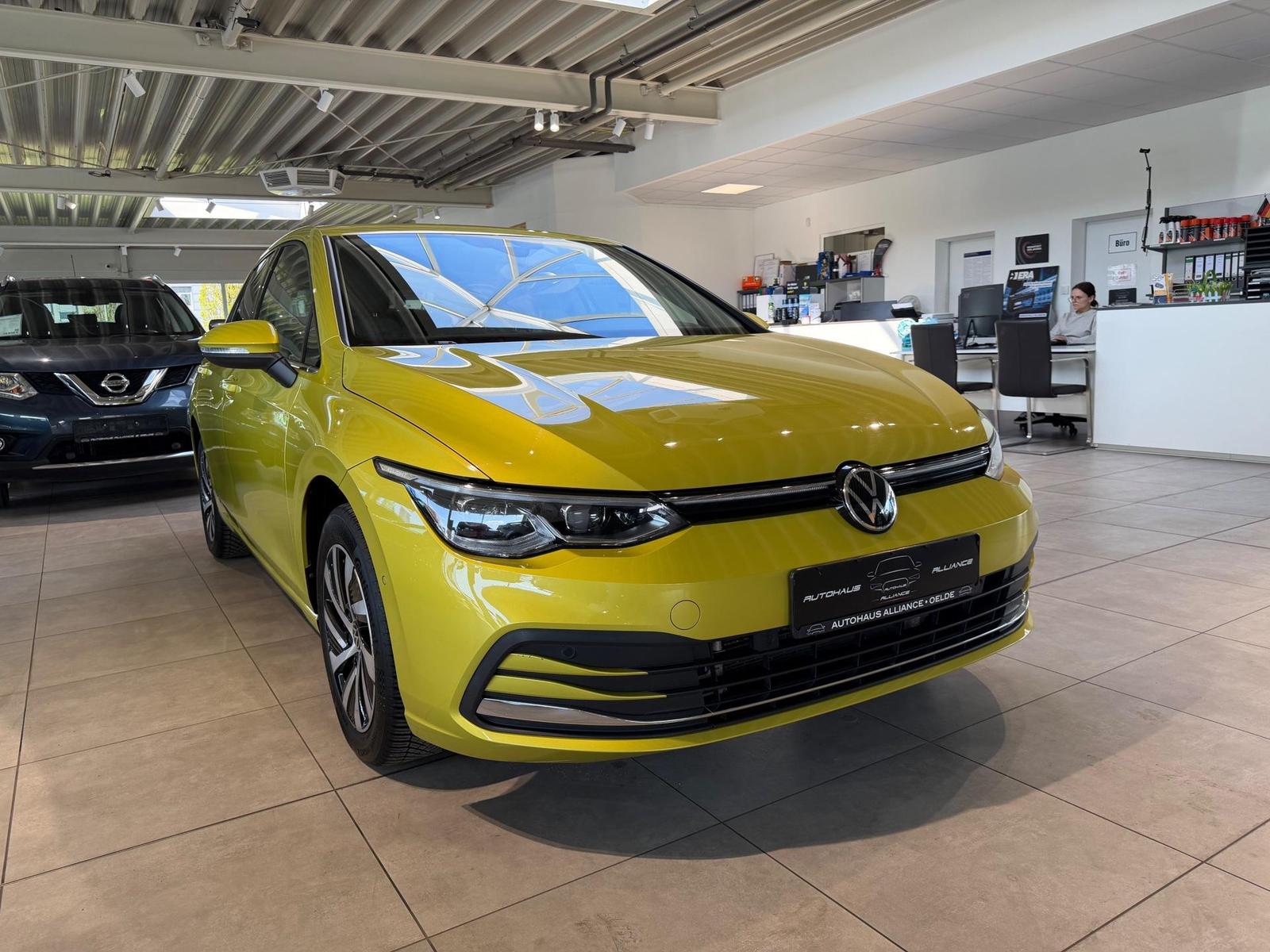 Volkswagen GolfVIII 1.4 eHybrid DSG Style * Matrix-LED *
