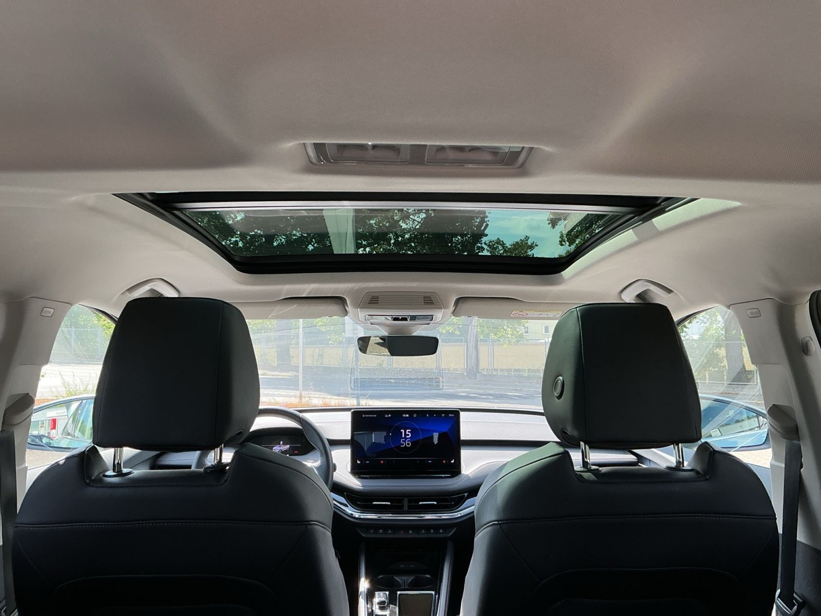 Skoda Enyaq - Bild 17
