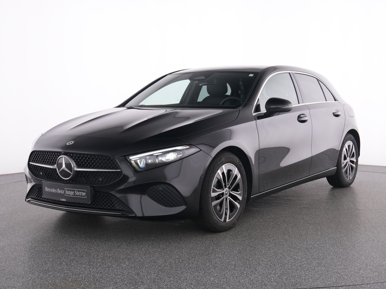 Mercedes-Benz A 200 d Progressive Pano AHK MBeam Kamera PTS SH foto 2