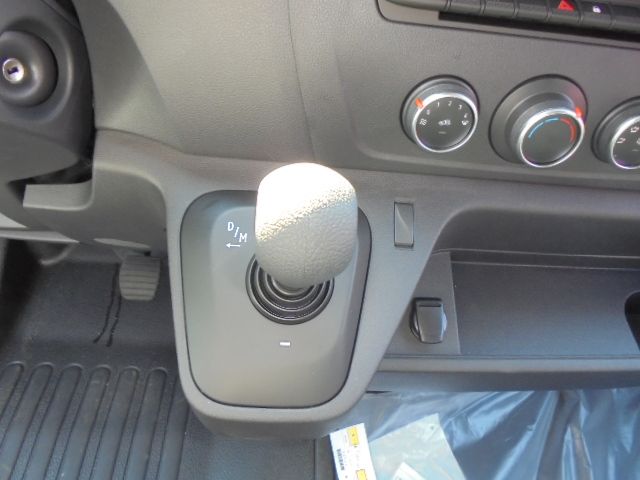 Fahrzeugabbildung Renault MASTER Kastenwagen FWD Kasten L3H2 3,5t ENERGY d