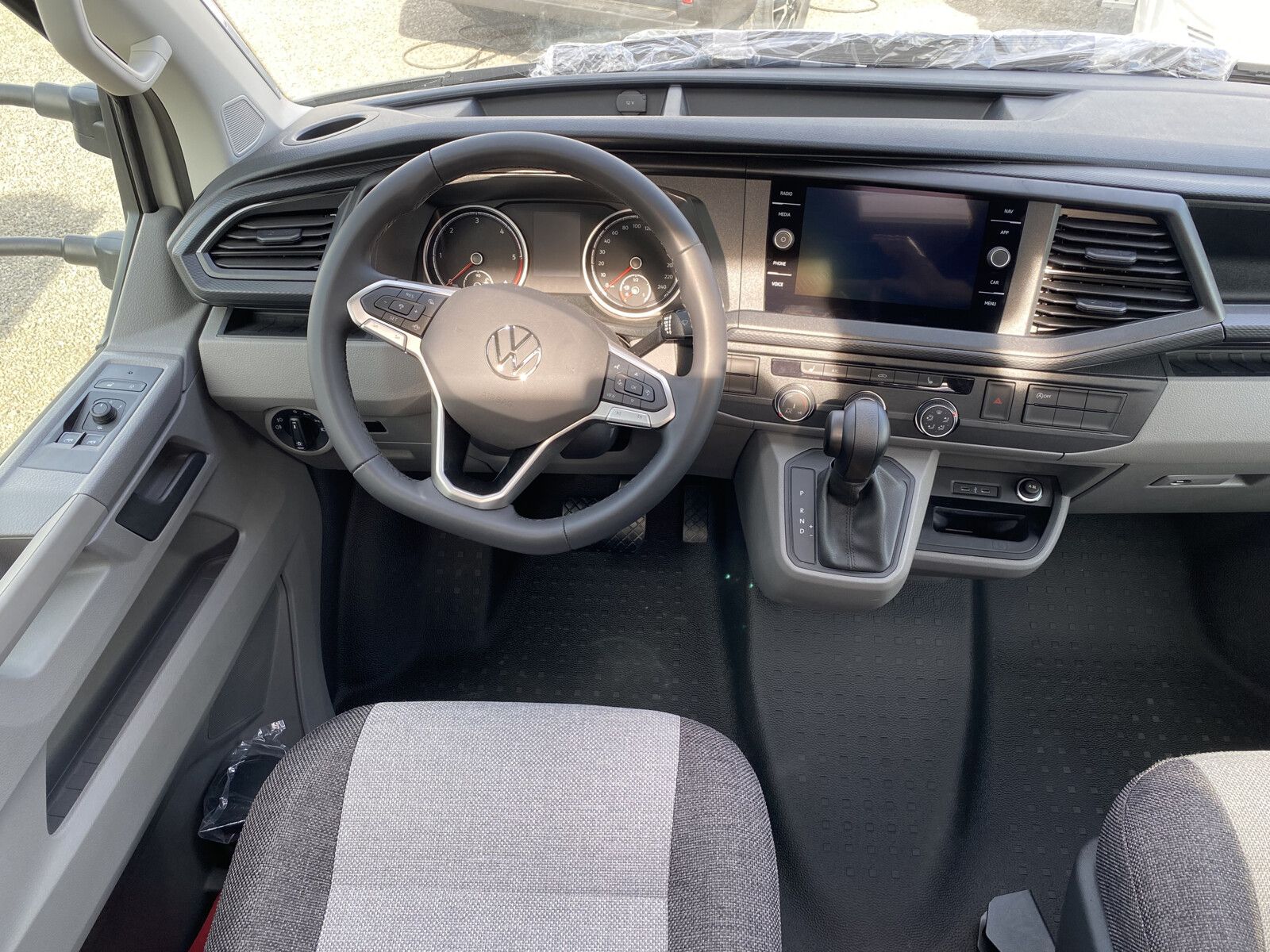 Fahrzeugabbildung Knaus Tourer Van VANSATION 500 LT Anhängerkupplung