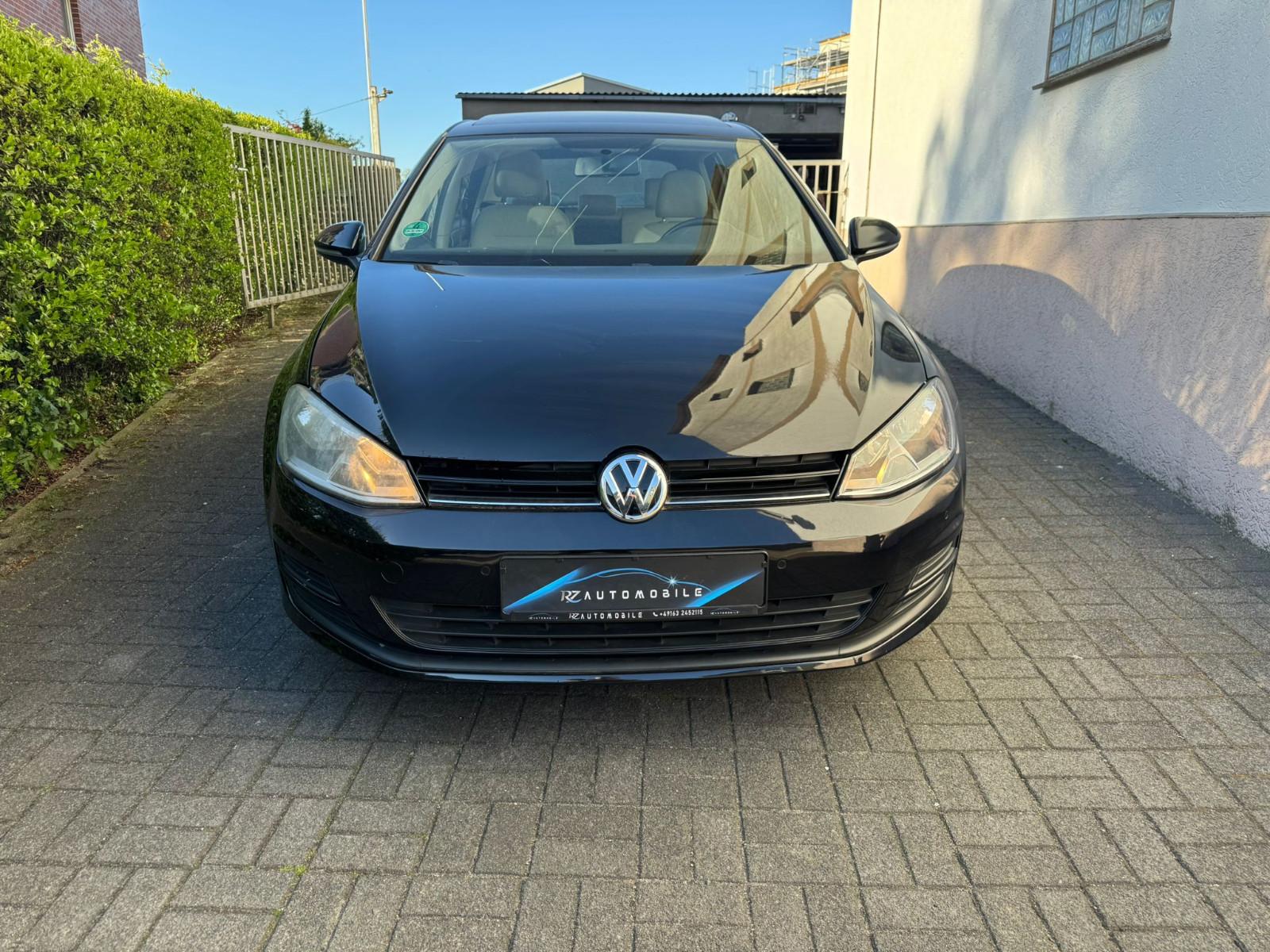 Volkswagen Golf VII 1,2 TSI Lim. Comfortline BMT PANO