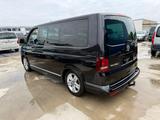 Volkswagen T5 Multivan LIFE 2.0 TDI *Leder*DSG* - Volkswagen T5 Multivan: 8 Sitzer