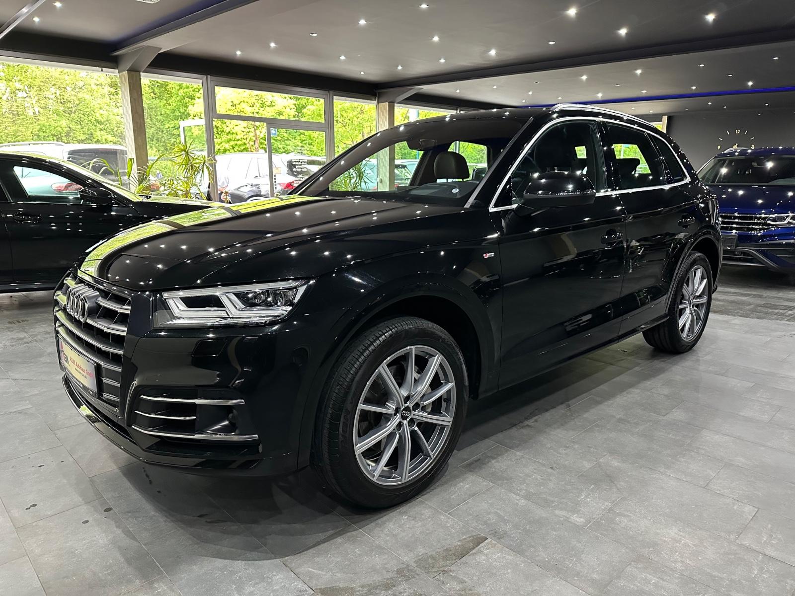 Audi Q5 55 TFSIe quattro S-Line / MATRIX/MASSAGE /ACC