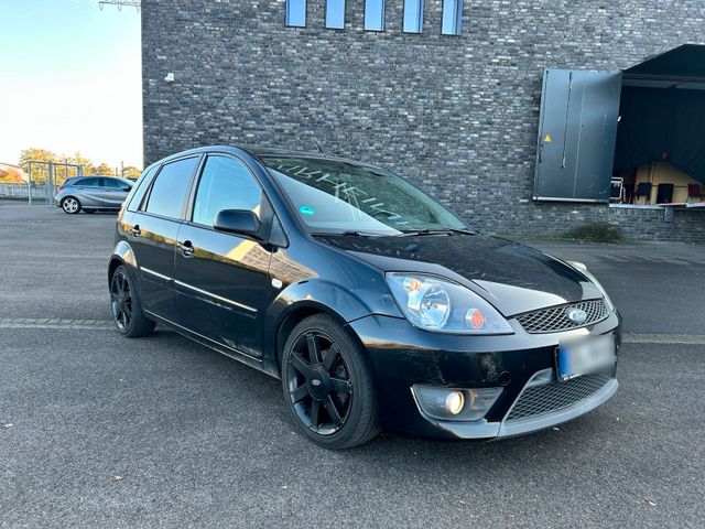 Ford Fiesta SPORT