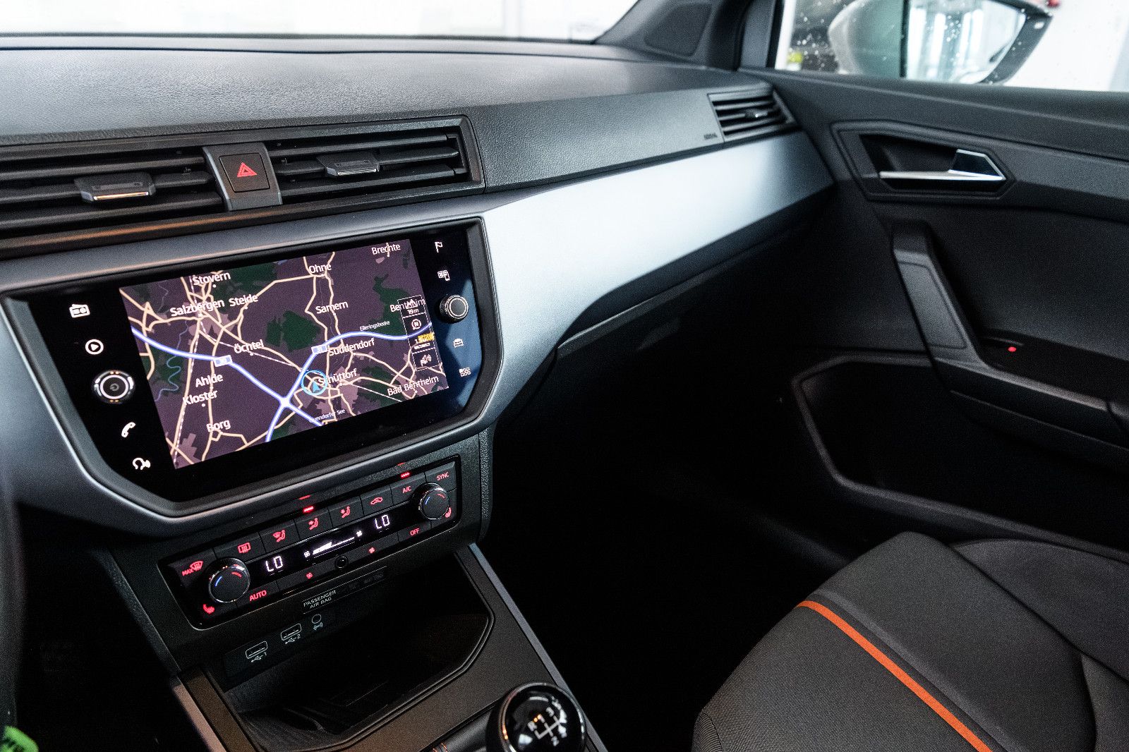 Fahrzeugabbildung SEAT Arona Style "BEATS" +LED+KAMERA+APP+NAVI+SI-HZG+