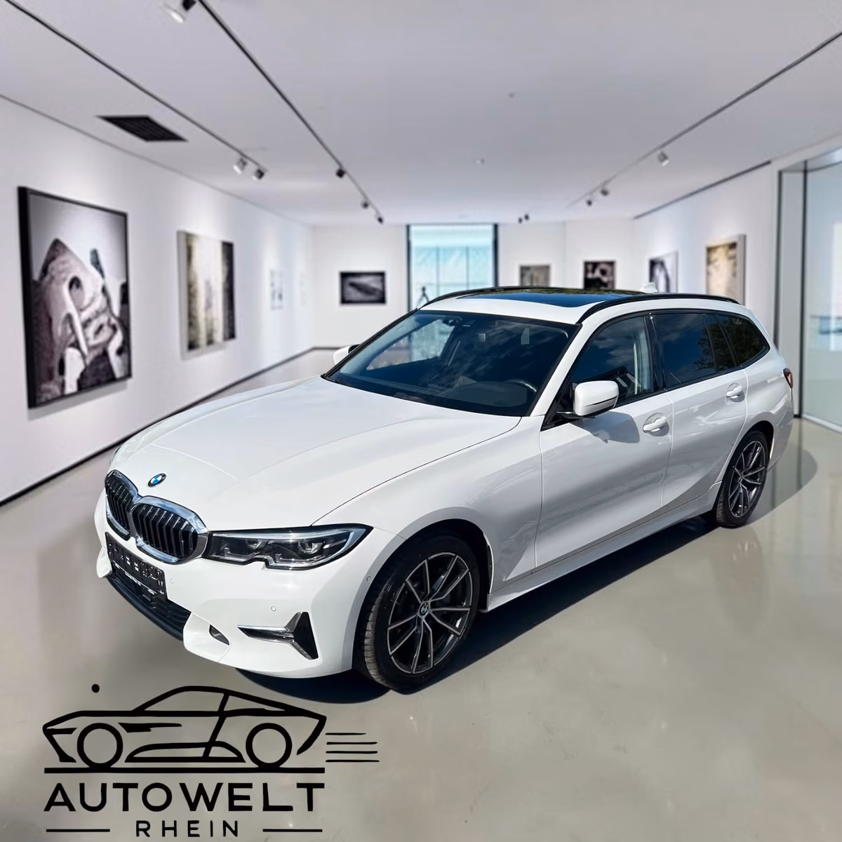 BMW 330 i xDrive Touring Luxury Line Pano