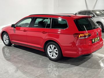 Volkswagen Passat - 7