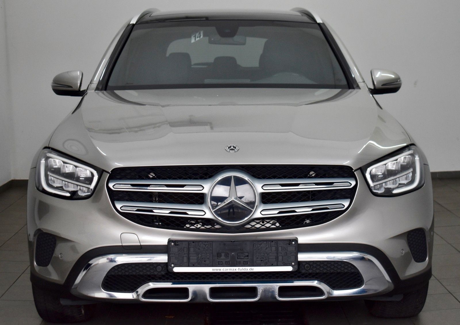 Fahrzeugabbildung Mercedes-Benz GLC 200 4Matic,Leder,Navi,LED,Kamera,Panoram,AHK