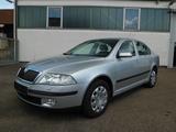 Skoda Octavia Lim.Ambiente TÜV 02.2028 Tel:01738591488 - Skoda Octavia aus 2004 mit Diesel-Antrieb
