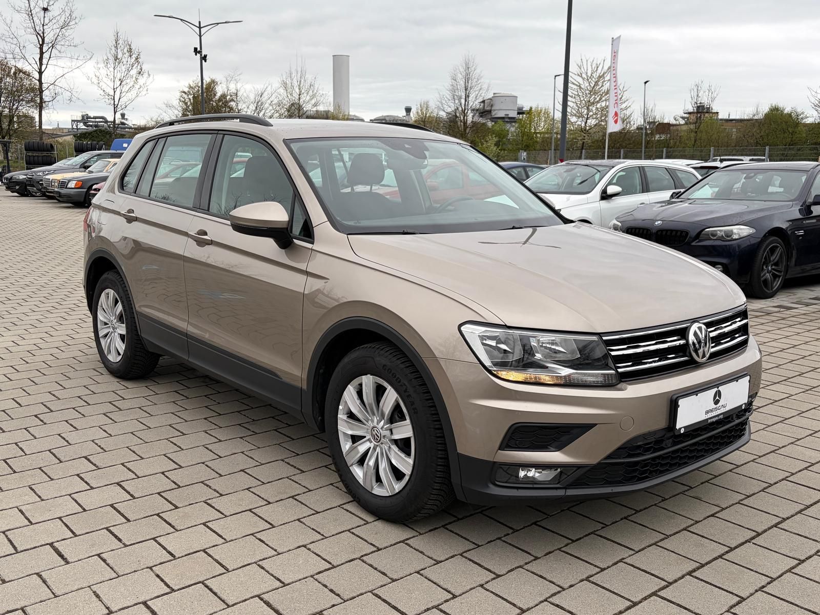 Volkswagen Tiguan 1.5 16V TSI ACT  BMT/Start-Stopp foto 3