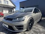 Volkswagen Golf VII Variant R 4Motion DSG+Leder+LED+RFK+Dyn - Volkswagen Golf: Variant 4motion
