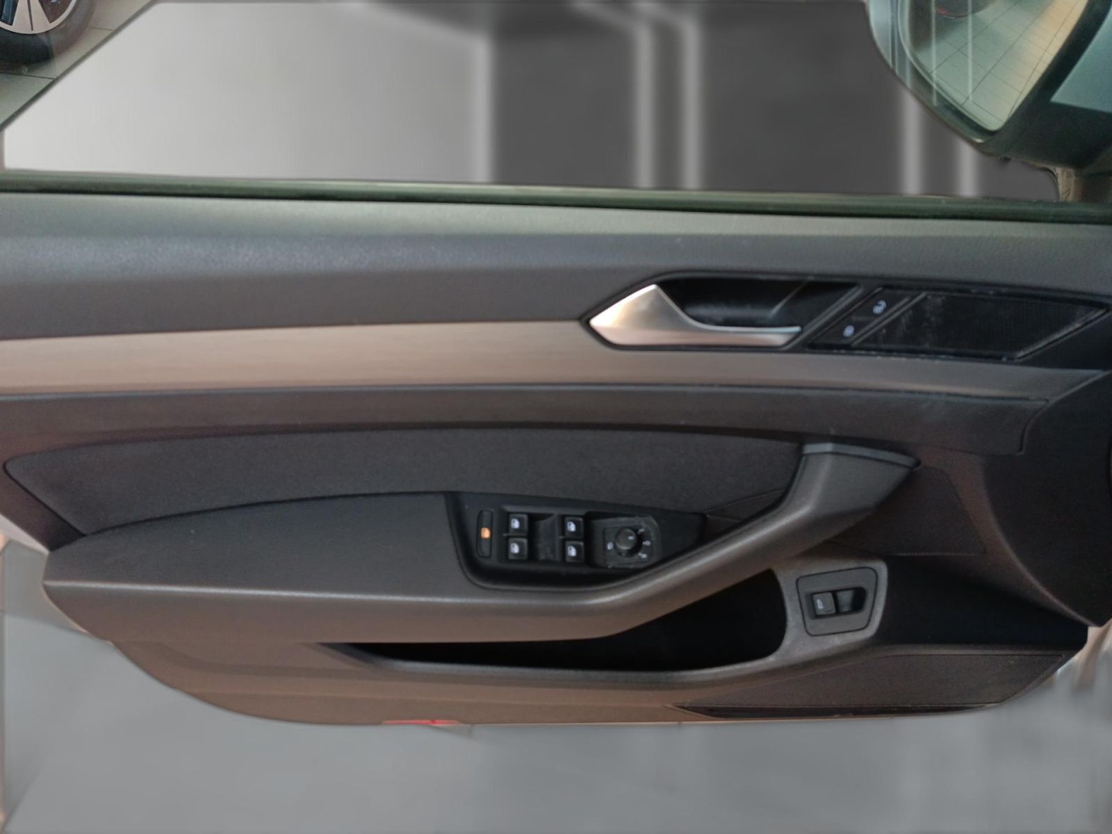 Volkswagen Passat Variant - Bild 21