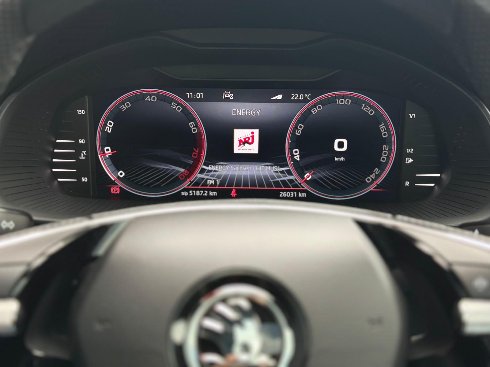 SKODA Scala 1.5TSI MONTE CARLO* LED#AHK#PANO#TEMPO#SHZ - Image 12