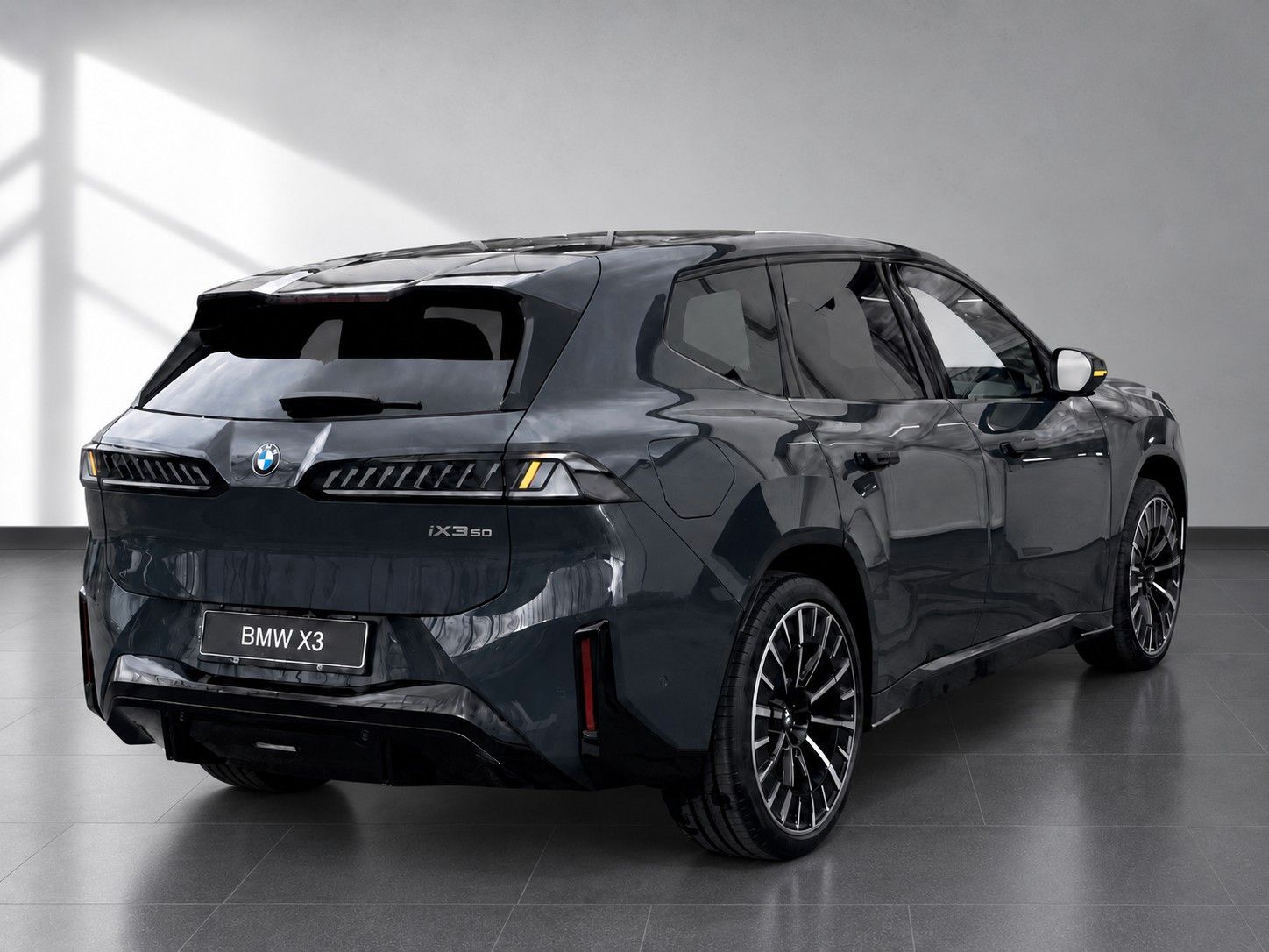 BMW iX3 50 xDrive M Sport PRO PANO imagem 3