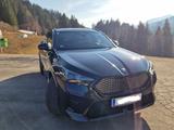 BMW iX2 xDrive30 - M Sportpaket Pro - BMW iX2 mit Panoramadach