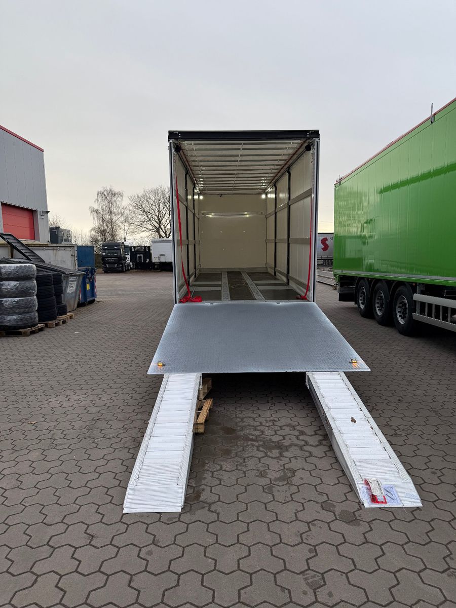 Fahrzeugabbildung Volvo FH 500 8x2 Arbeitsbühnen Transporter LBW 9t
