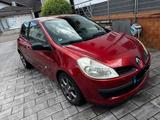 Renault Reno Clio 3 1.5 dCi - Renault Clio aus 2006 mit Diesel-Antrieb