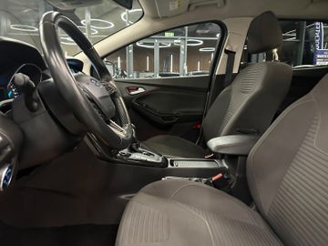 Ford Focus Turnier Titanium *2. Hand*AHK*Klima*Navi*