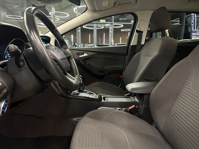 Ford Focus Turnier Titanium *2. Hand*AHK*Klima*Navi*
