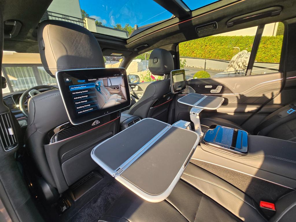 Mercedes-Benz GLS 600