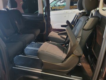 Mercedes V 250 - 12