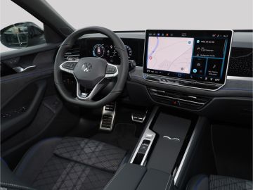 Volkswagen Passat R-Line 2.0 TDI 4Motion DSG AHK IQ Light