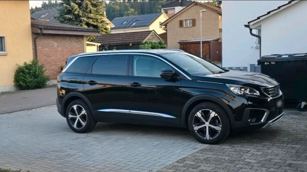 Image of Peugeot 5008