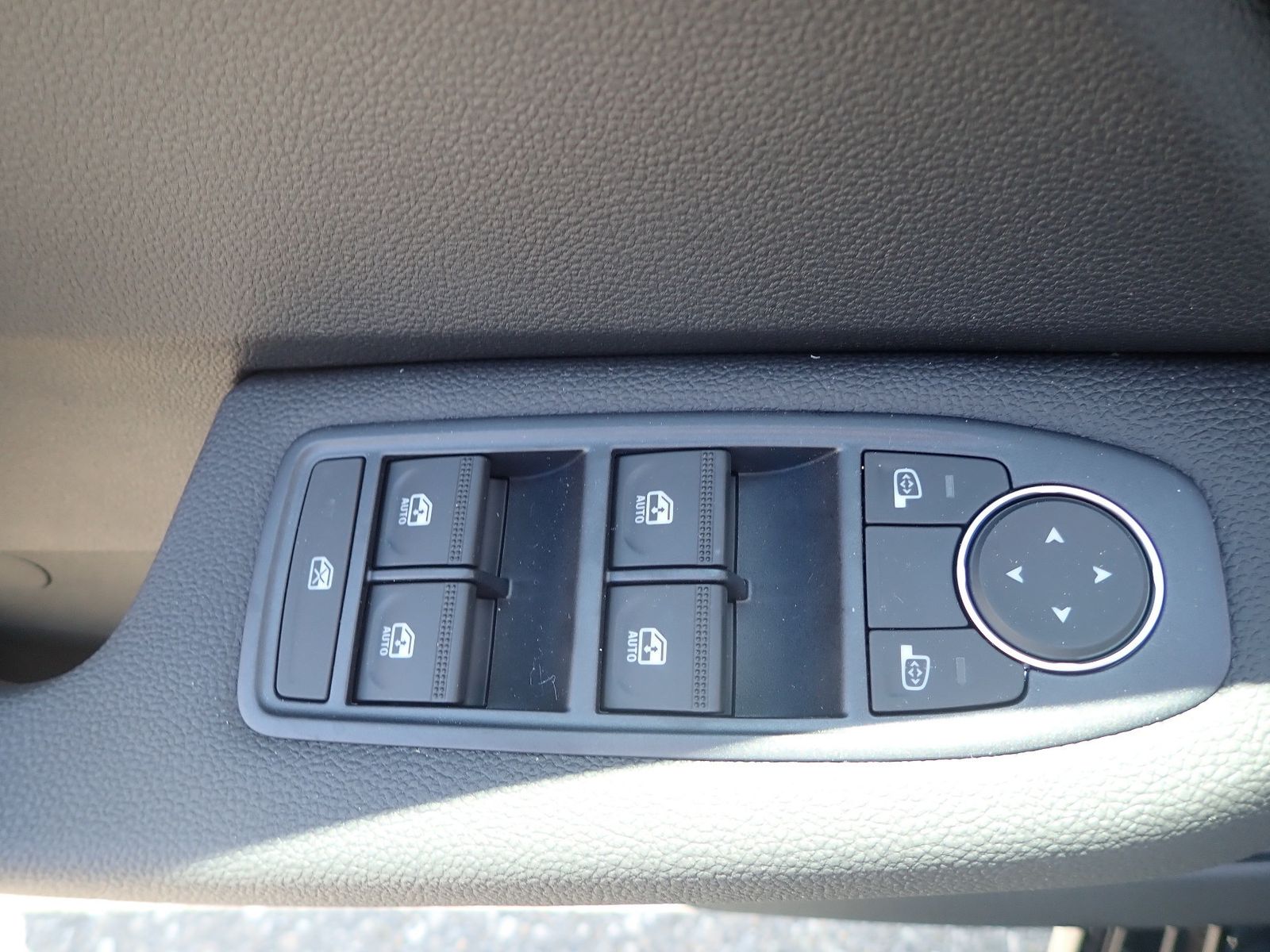 Fahrzeugabbildung Renault Clio Evolution SCe 65,GJR,SH,AC,EPH