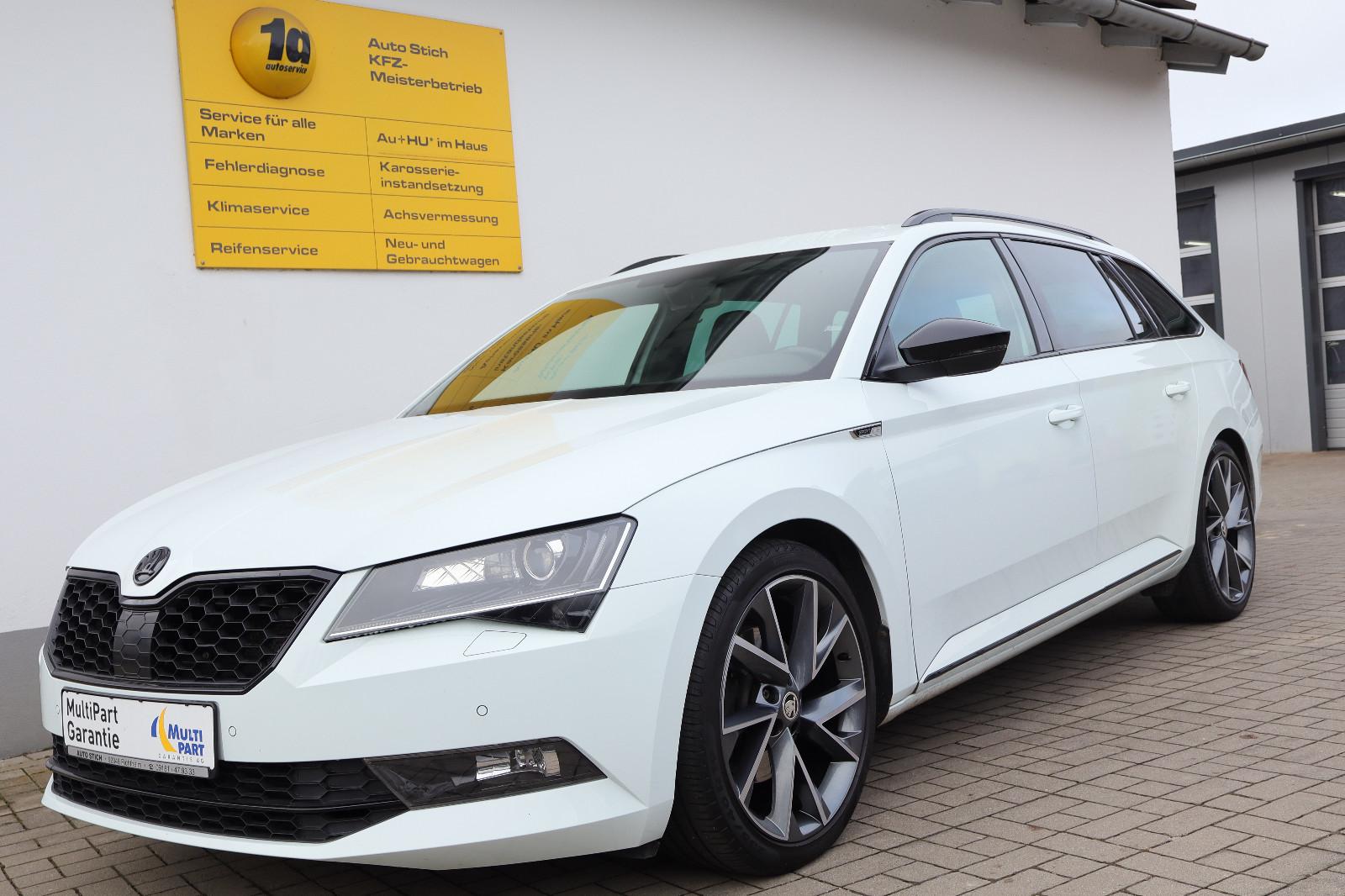 Skoda Superb Combi Sportline AHK/Mirror-Link/Xenon...