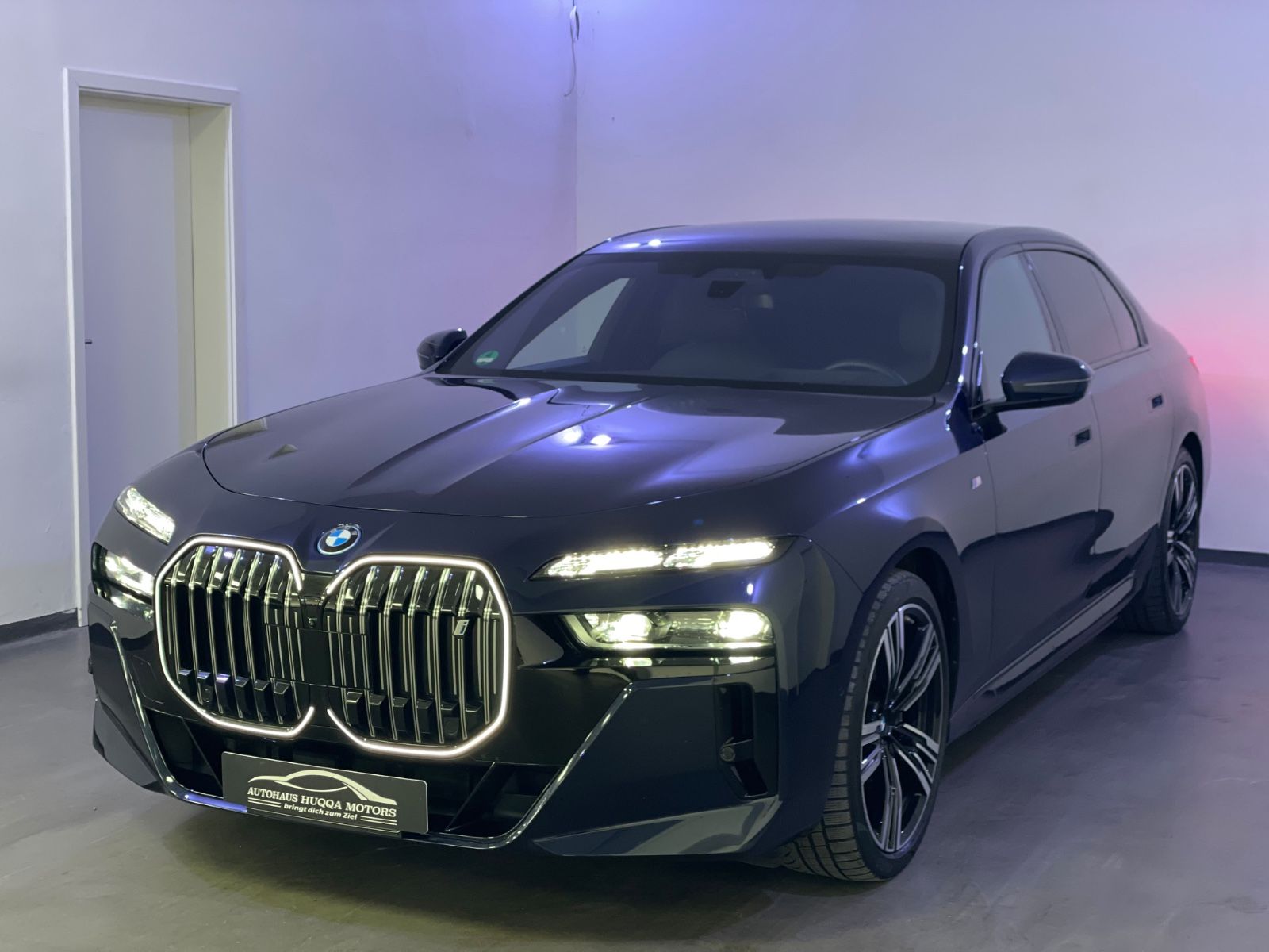 BMW i7 xDrive 60 M Sport/TheatreScreen/Swarovski/B&W