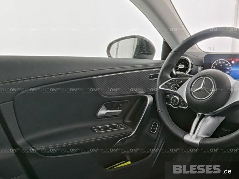 MERCEDES-BENZ CLA 180 – Bild 5