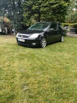 Ford Fiesta mit Sport-Optik: Tiefer, Spoiler, S... - Ford: Spoiler