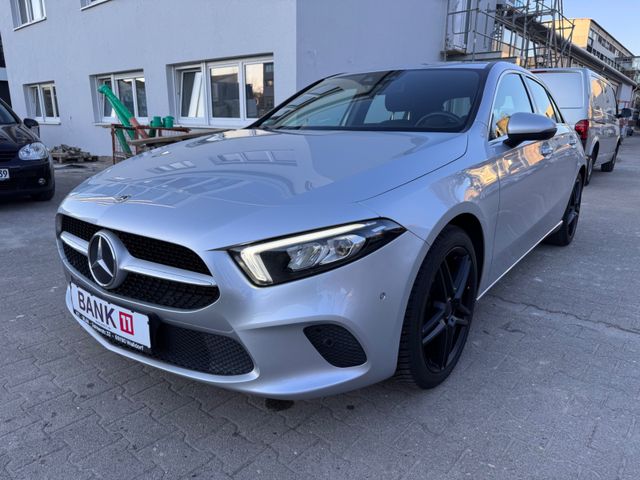 Mercedes-Benz A 200 MBUX LED Leder SHZ 18zoll