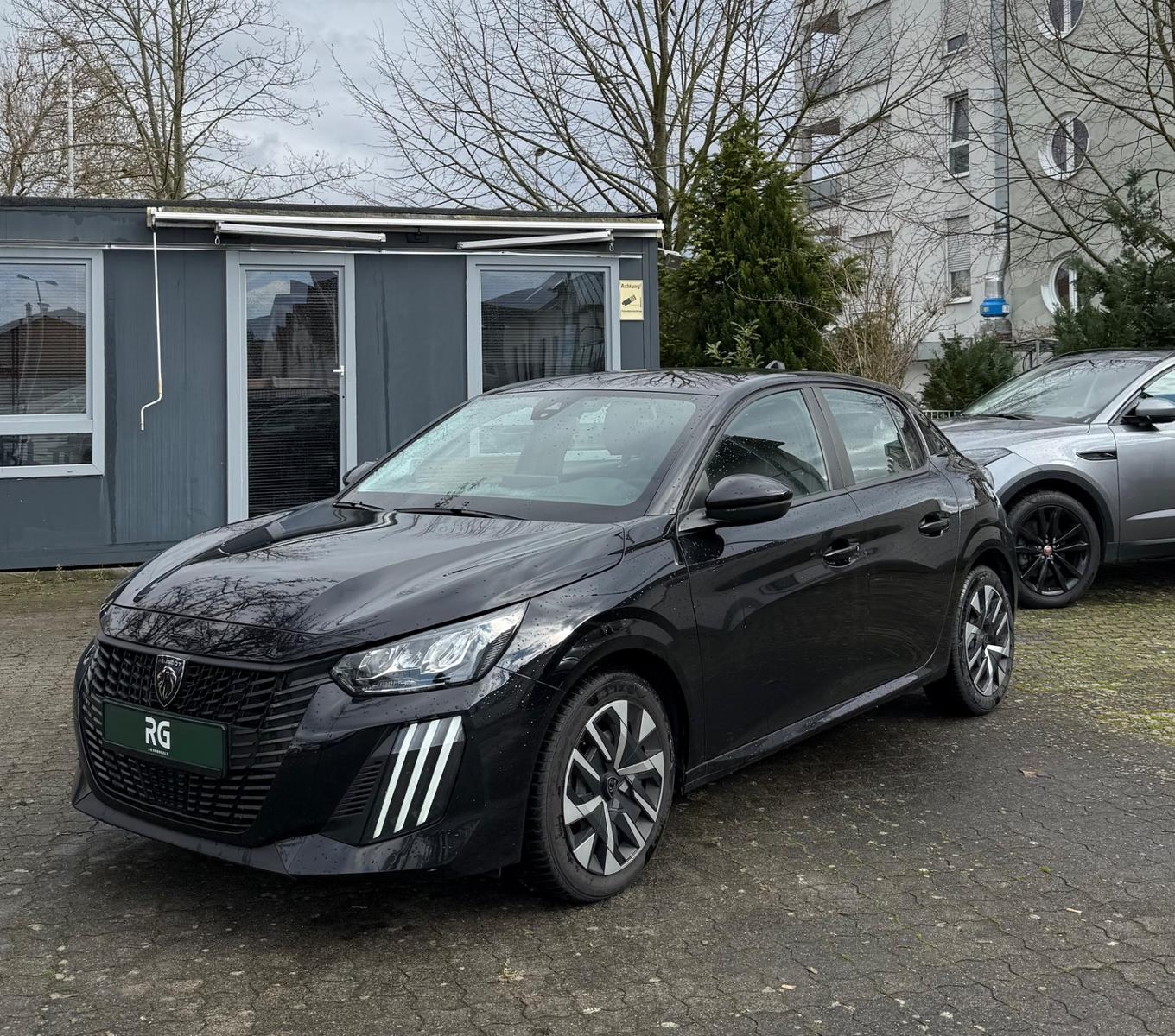 Peugeot 208 PureTech 75 Active *Navi*Tempomat*TÜV neu