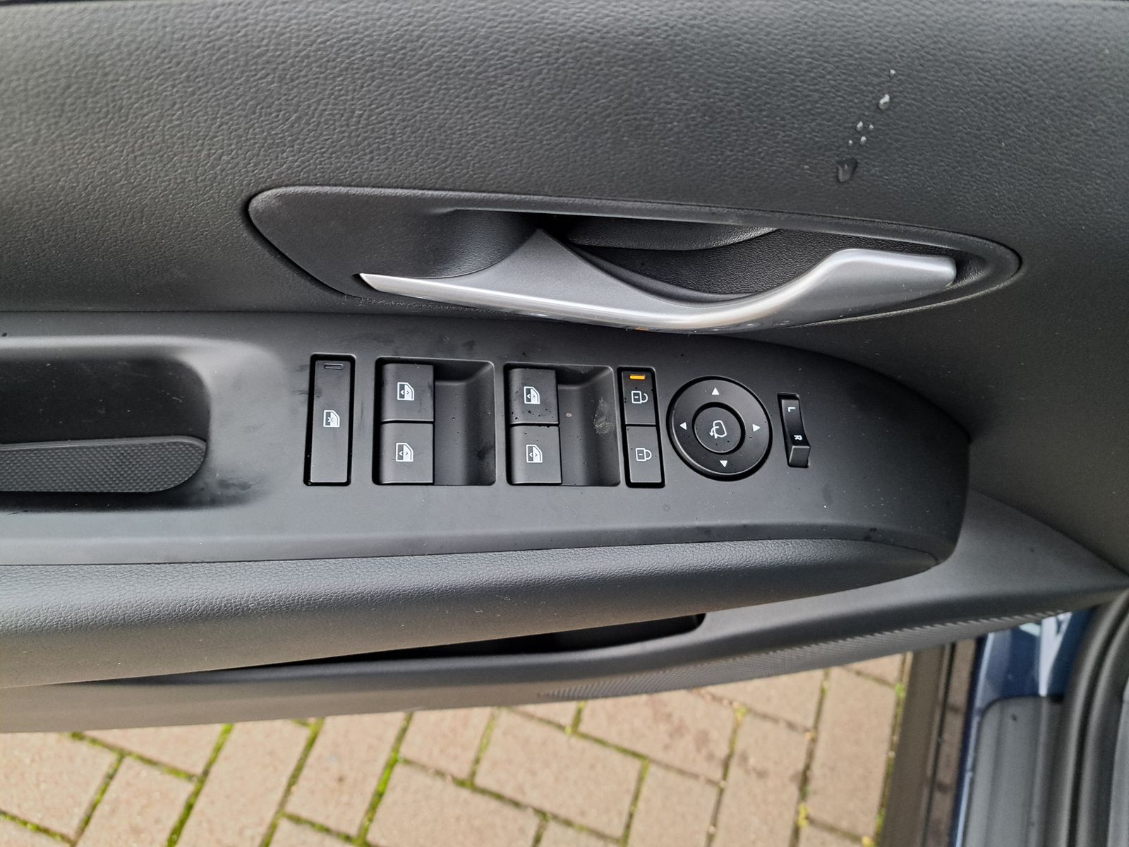 Fahrzeugabbildung Hyundai Tucson MY'2026 AUTOMATIK LED ACC NAVI ALU 18"
