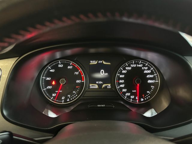 MYAUTOCENTER – Gebraucht- und Jahreswagen mit Werkstattservice in Pfaffenhofen Seat Leon ST FR *LED*Alcantara*NAVI*