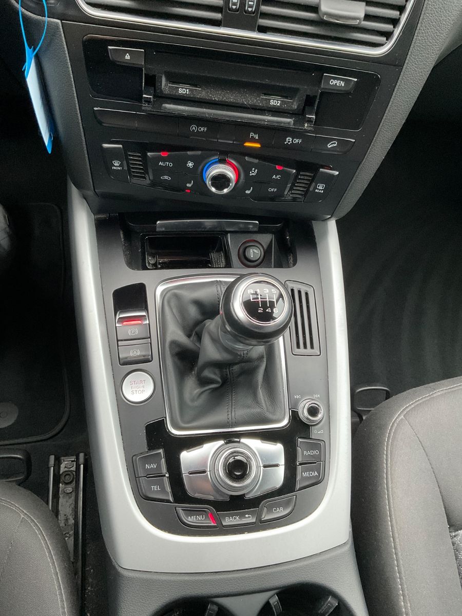 Fahrzeugabbildung Audi Q5 2.0 TDI ultra,Navi,AHK schwenkbar,Telefon