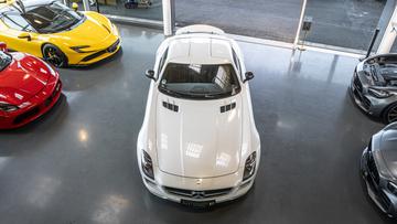 صورة 8 لـ 2010 Mercedes-BENZ SLS AMG