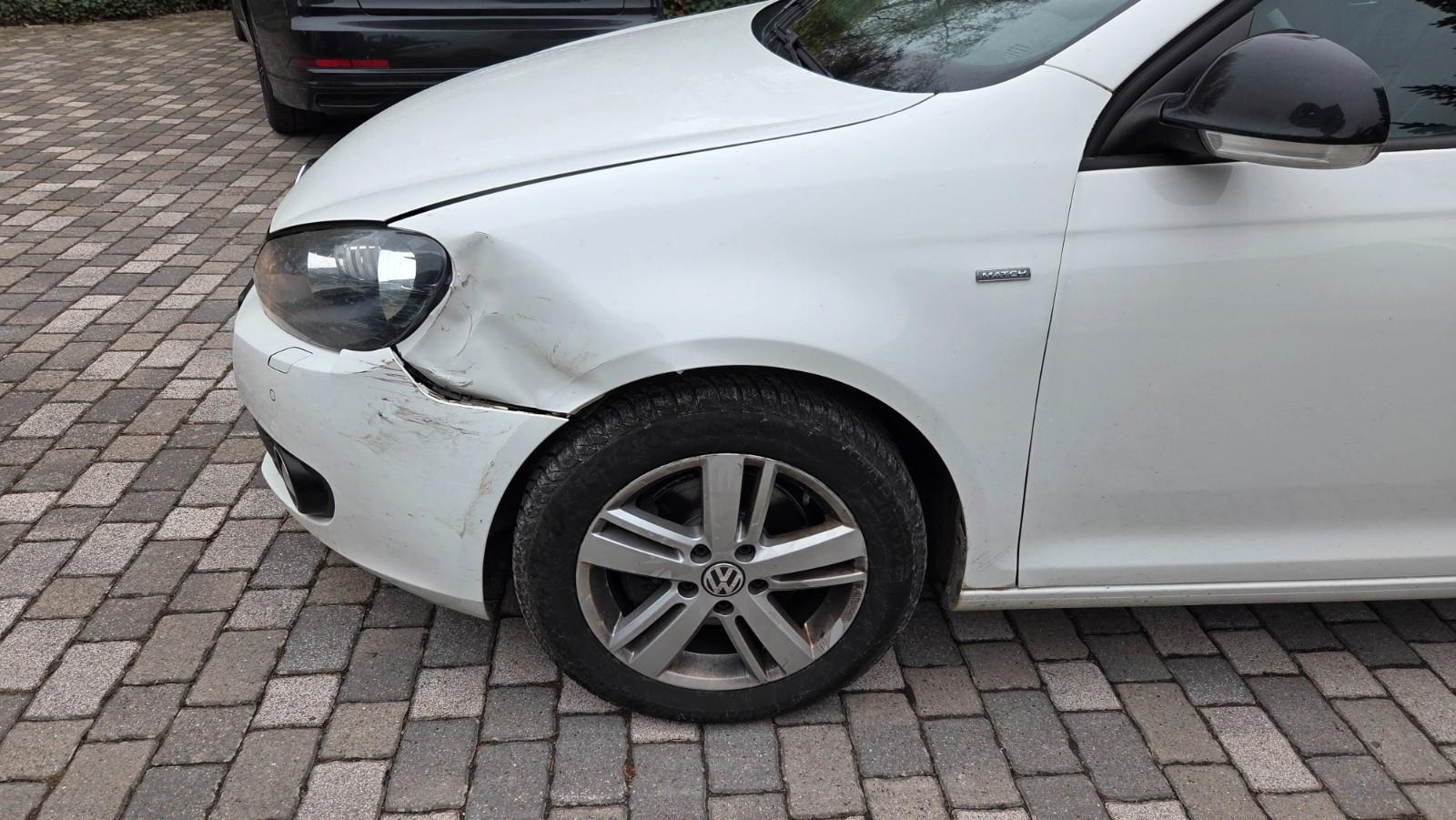 Volkswagen Golf 2013 — engine 1.598 cm³, 105 HP (77kW)