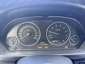 BMW 318 - 8