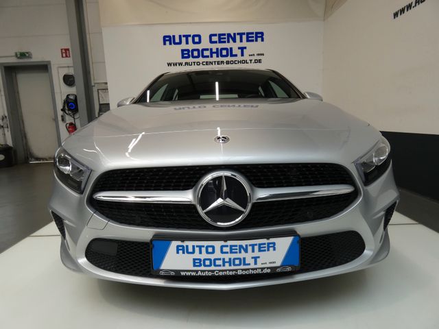 MERCEDES-BENZ A 180 Progressive*Navi*Klimaaut*LED*PDC