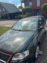 Volkswagen Vw Passat 2.0 - Volkswagen Passat aus 2005: Kombi